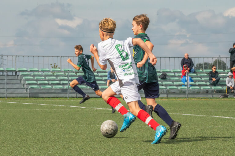 Derby Zielonek dla Naprzodu