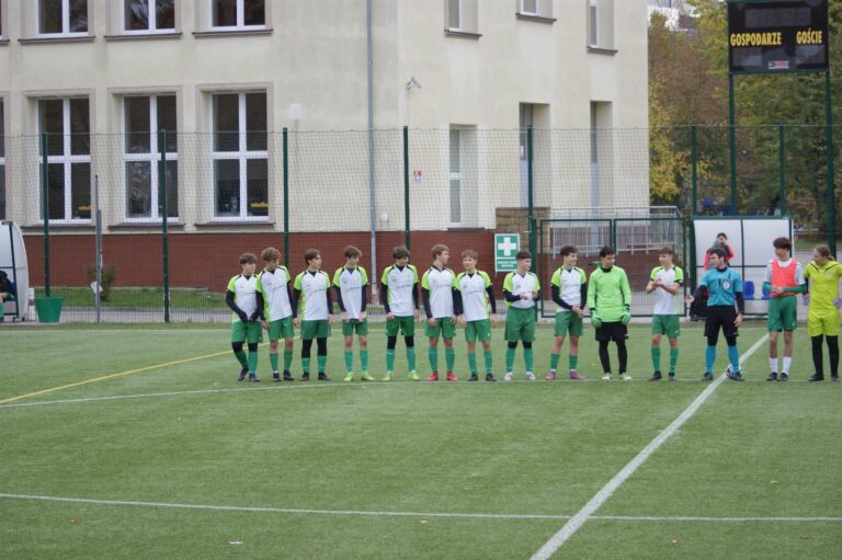 AP SZCZĘSNY – NAPRZÓD 2010 4️⃣:7️⃣