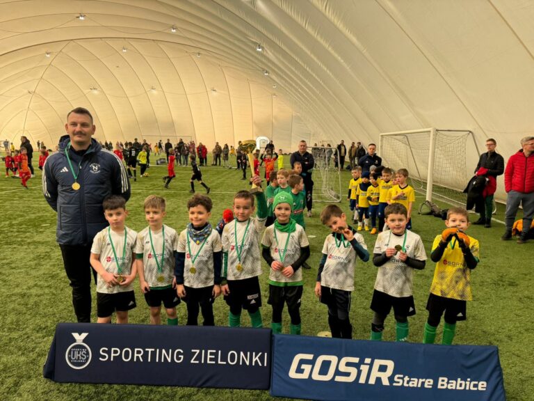 NIEDZIELNE GRANIE Z NAPRZODEM