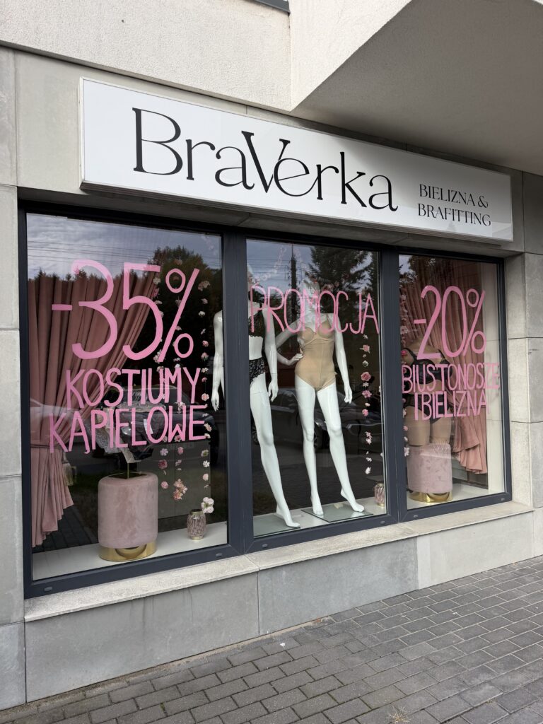 BRAWERKA BIELIZNA & BRA FITTING SPONSOREM MECZU NAPRZÓD – KS DRUKARZ WARSZAWA ⚽